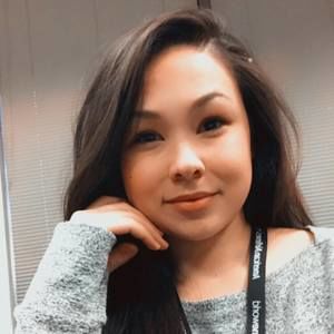 Meet your Posher, Alexis